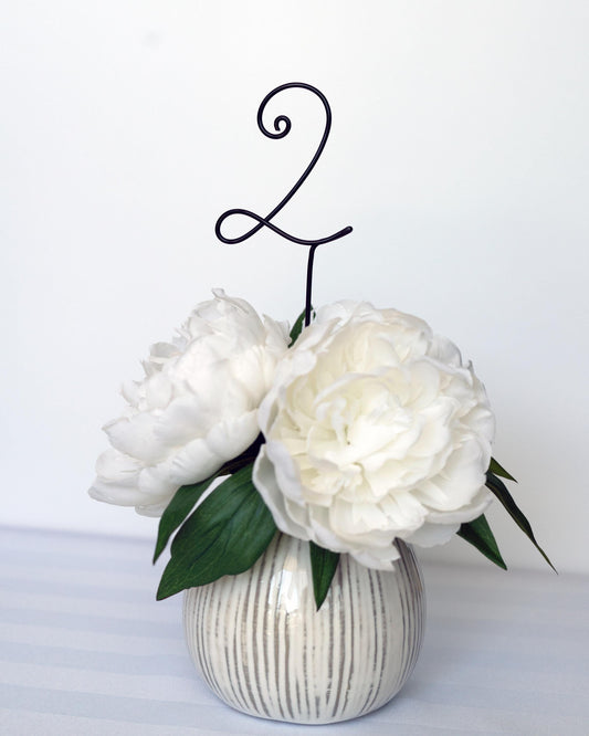 Wire Elegant Wedding Table Numbers – Handmade Aluminum Centerpiece Numbers – Minimalist Wedding & Event Décor