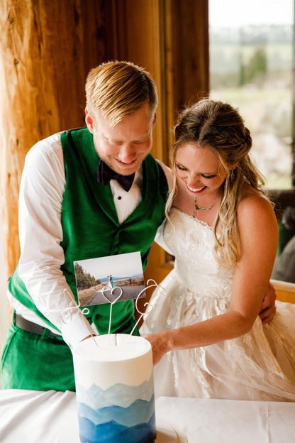 Custom Couple Initials Cake Topper with Heart Photo Holder – Personalized Wire Wedding Topper