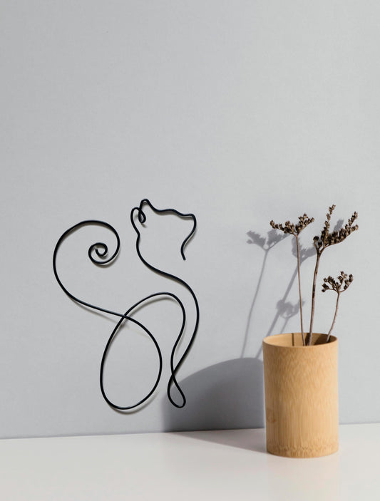 Cat Silhouette Wire Wall Art – Handmade Minimalist Aluminum Home Decor – Gift for Cat Lovers