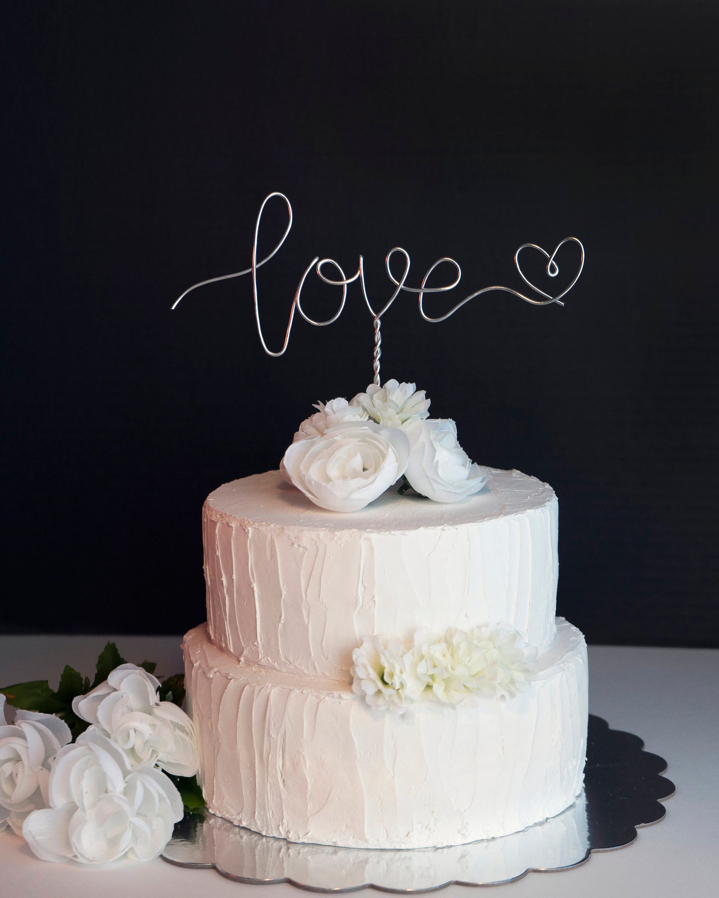 “Love” Wire Cake Topper – Handmade Wedding Cake Decoration – Minimalist Romantic Engagement or Anniversary Keepsake