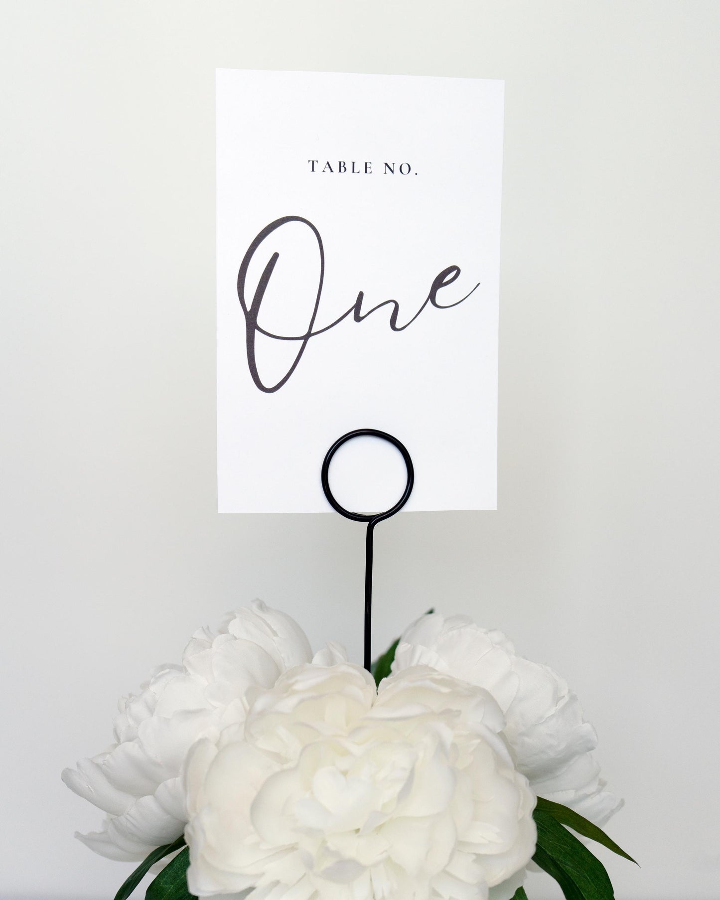Minimalist Wire Table Number Holder on Stick – Modern Wedding Table Decor