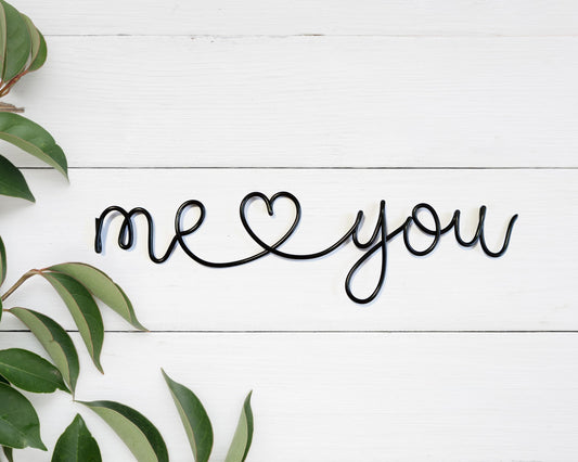 “Me ♥ You” Wire Wall Art – Handmade Romantic Home Decor – Minimalist Aluminum Love Sign Gift